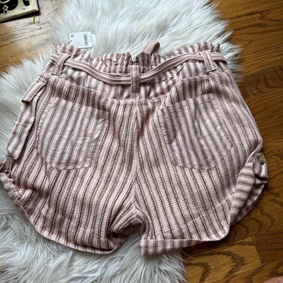 NWT Free People One Harriett Striped Shorts in Mauve Combo - Picture 8 of 11
